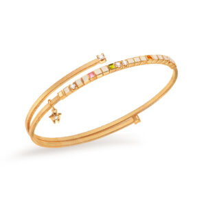 Umarme mich. Power in white