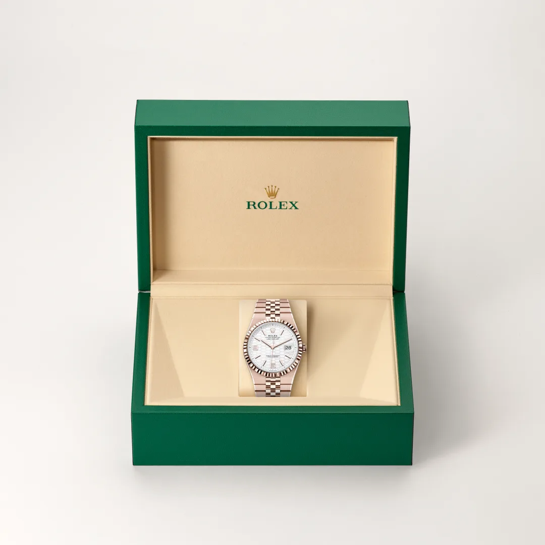 Rolex Land-Dweller 40 in 18 Karat Everose-Gold, M127335-0001 – Atelier Stoess