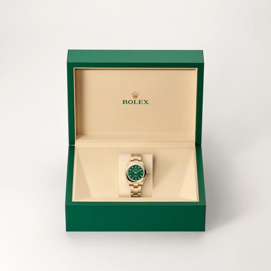 Rolex Oyster Perpetual 28 in 18 Karat Gelbgold, M276208-0002 – Atelier Stoess