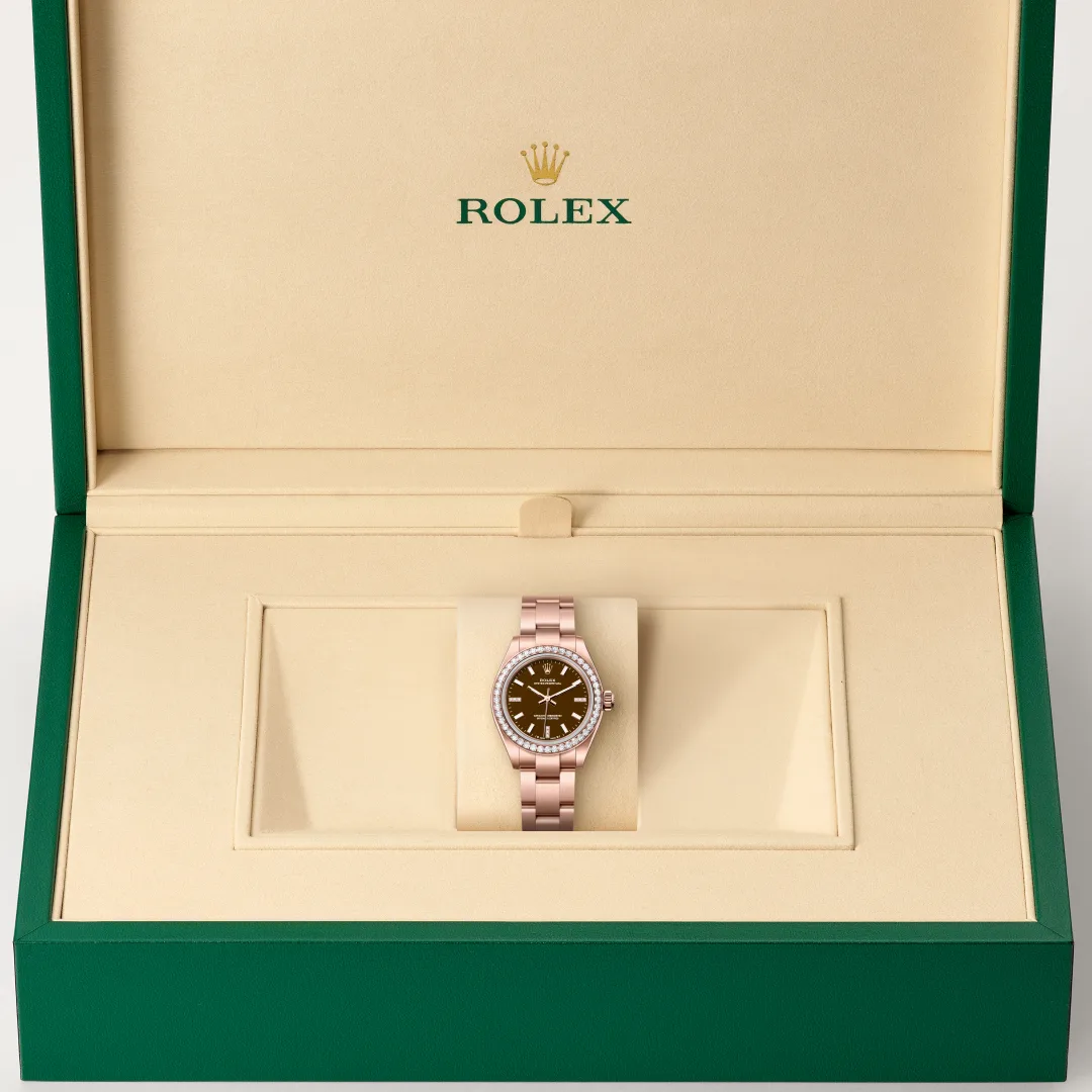 Rolex Oyster Perpetual 28 in 18 Karat Everose-Gold, M276245RBR-0002 – Atelier Stoess
