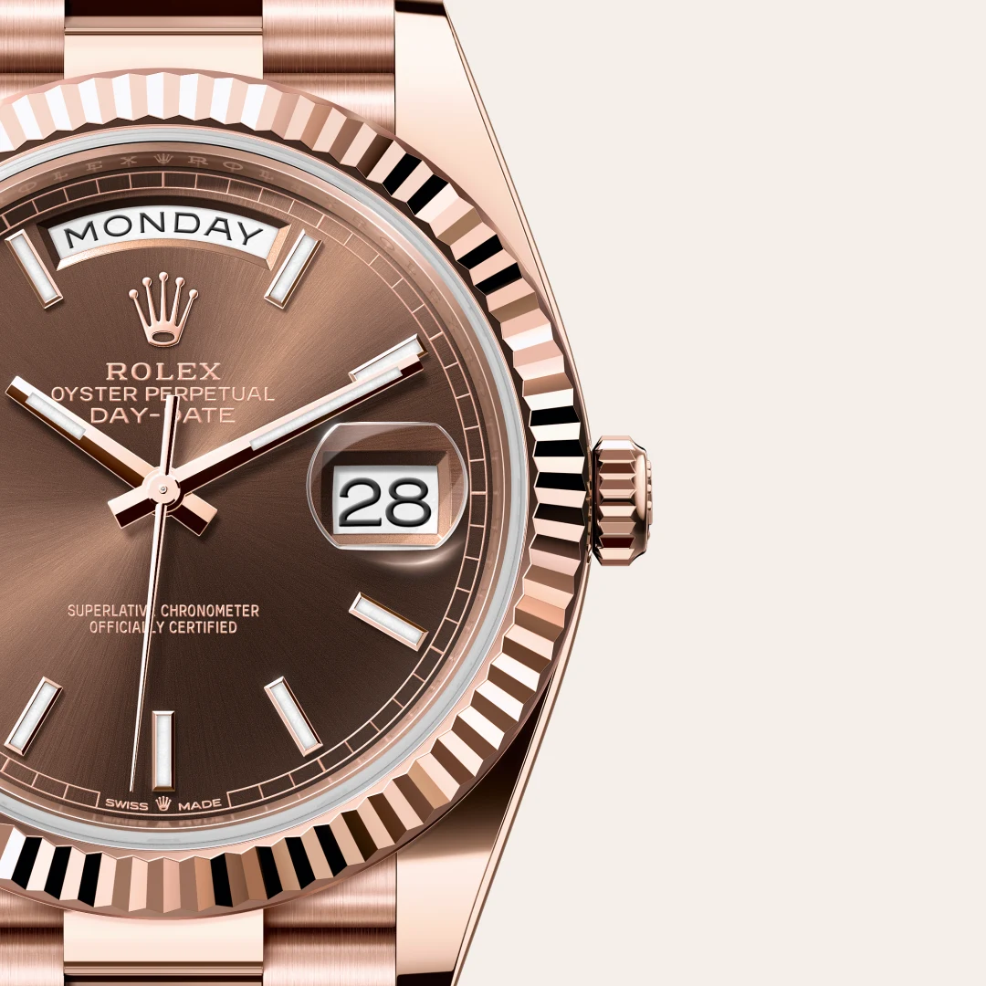 Rolex Day-Date 40 in 18 Karat Everose-Gold, M228235-0053 – Atelier Stoess