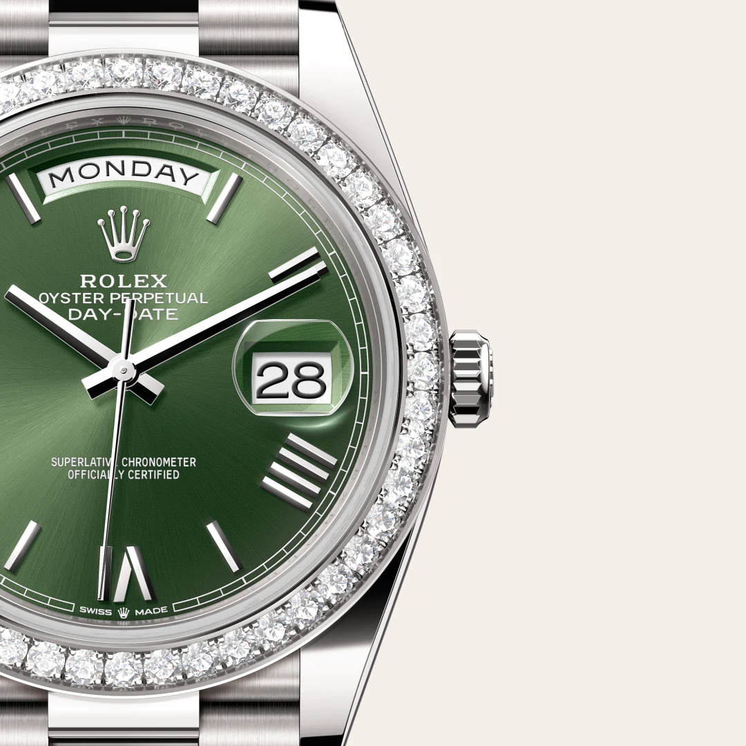 Rolex Day-Date 40 in 18 Karat Weißgold, M228349RBR-0030 – Atelier Stoess